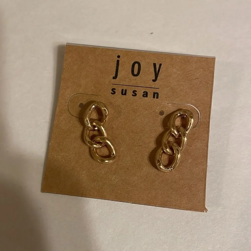 Assorted Jewelry  - Picture 10 of 11